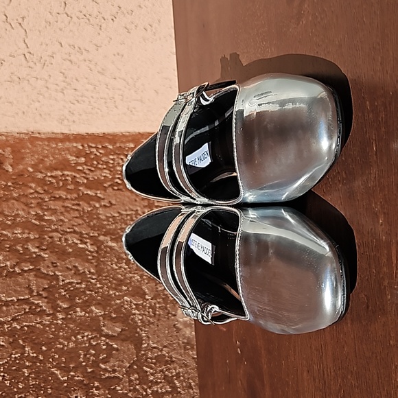Steve Madden Alisah Silver Patent leather Mary Jane Flats Shoes 8.5 - Picture 4 of 13